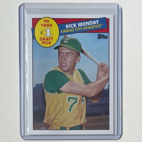 Lot of 5 Oakland Athletics Topps MLB Baseball Cards - Picture 7 of 7